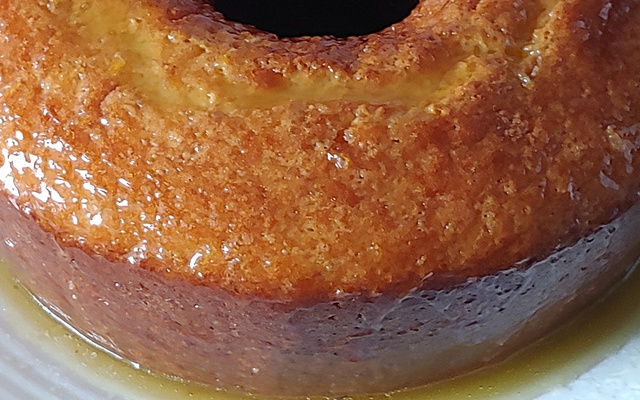 Bolo de laranja inteira