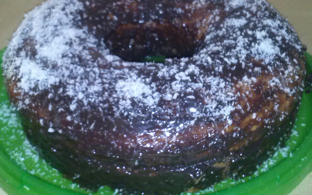 Bolo de cenoura recheado