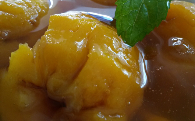 Doce de pêssego na panela de pressão