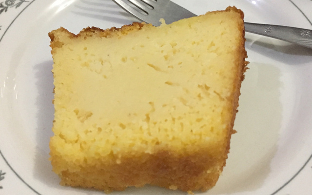 Pudim de fubá cremoso