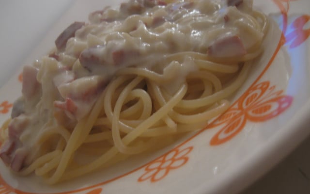 Molho branco com presunto