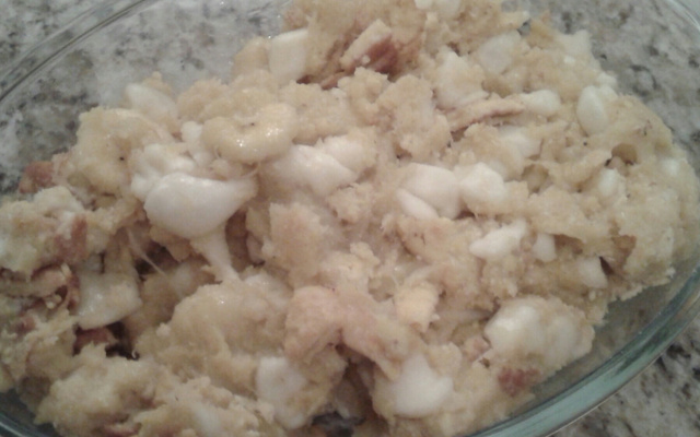 Virado de banana com ovo frito