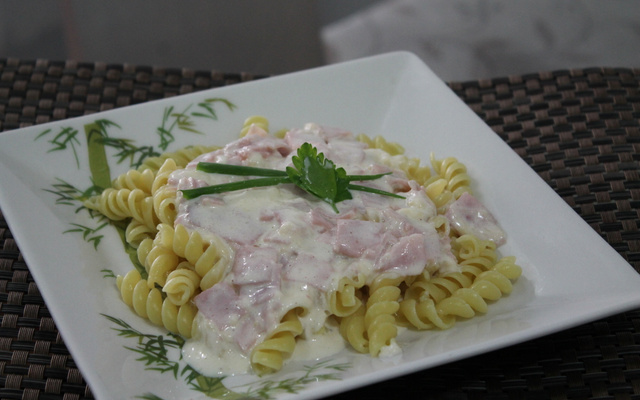 Macarrão à romanesca da Vivi