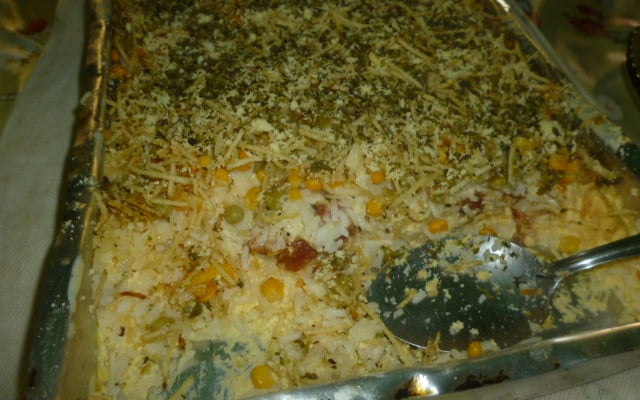 Arroz de forno com linguiça