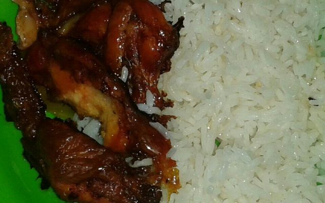 Panqueca com recheio de carne moída e mussarela