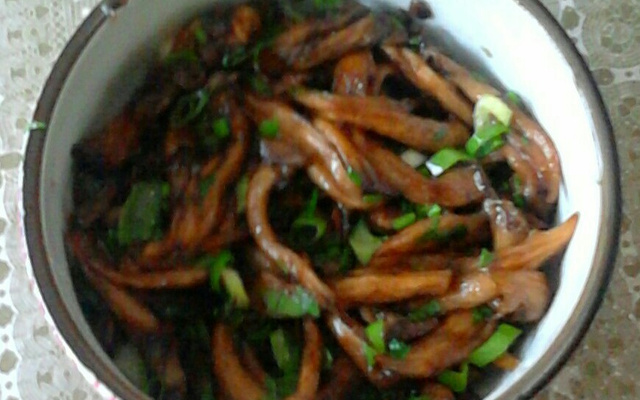 Shimeji na manteiga à brasileira