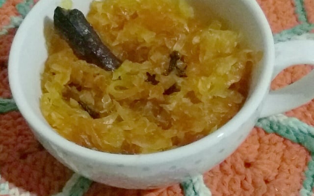 Doce de mamão verde ralado