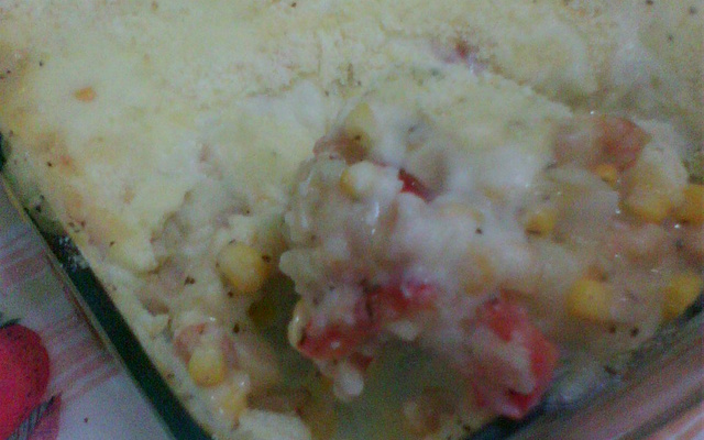 Escondidinho recheado com camarão