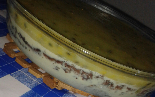 Pavê de bolo formigueiro com maracujá