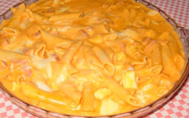 Macarrão na panela de pressão