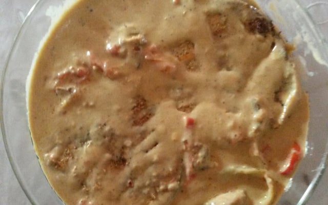 Peixe cavala ao molho branco