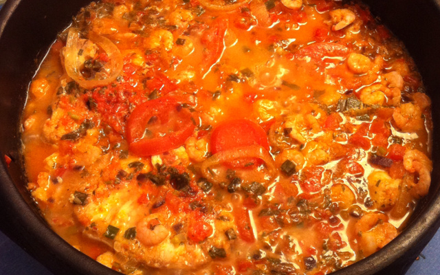 Moqueca capixaba e pirão