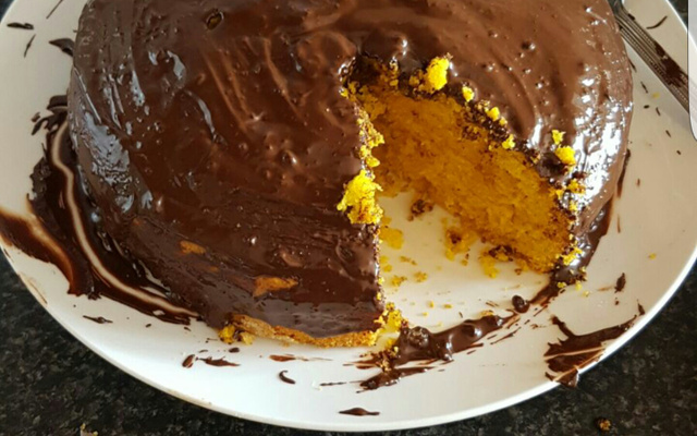 Bolo de cenoura fácil