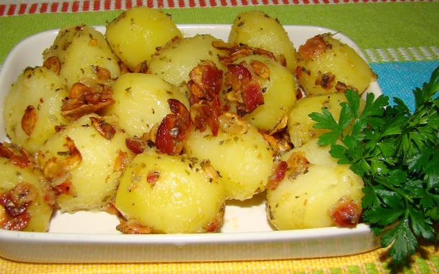 Batata souté com bacon