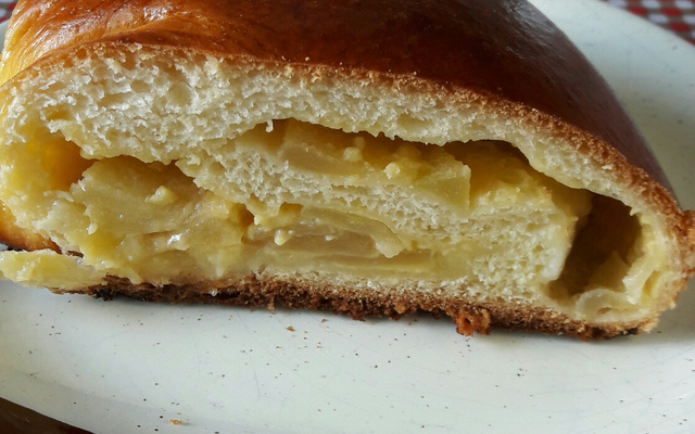 Pão sedução de maçã verde com creme de baunilha