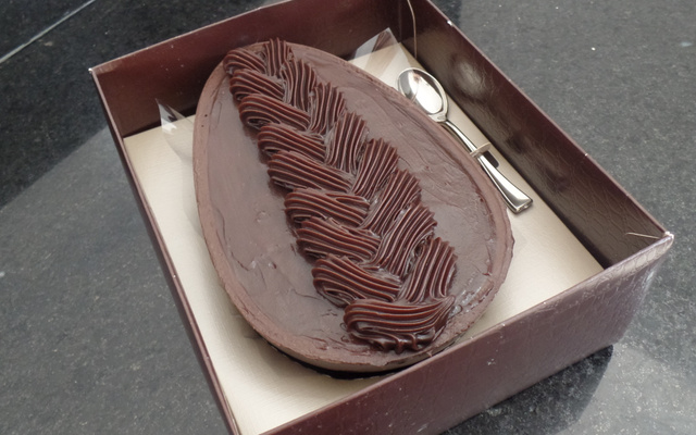 Ovo de Páscoa pavê