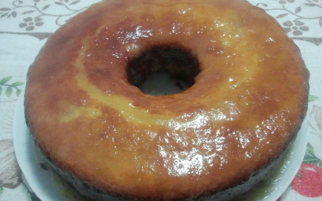 Bolo de laranja inteira