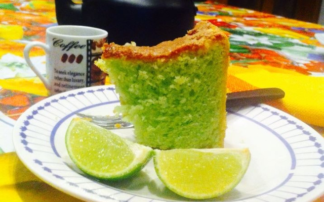 Bolo de limão