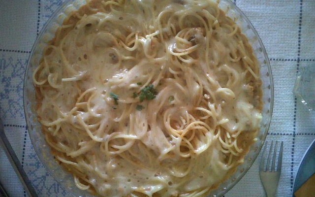 Macarrão com sardinha ou macarrão preguiçoso