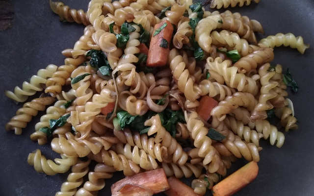 Macarrão com Taioba