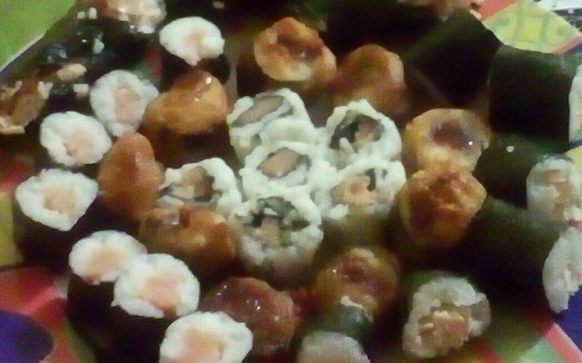 Sushi de salmão