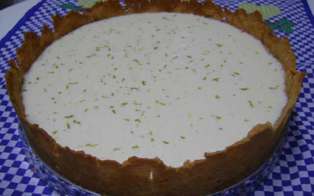 Torta fácil e diferente de limão