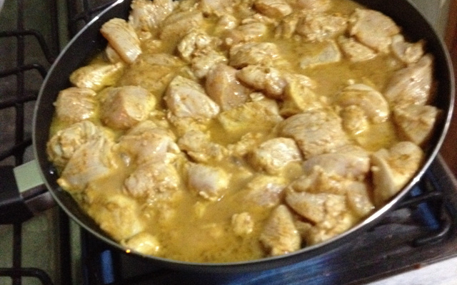 Frango com leite de coco