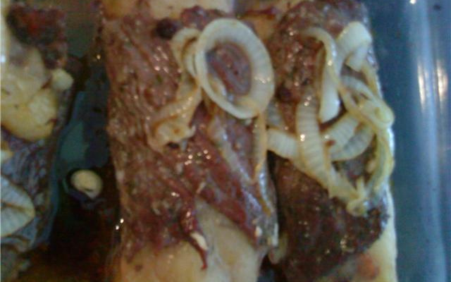 Filé recheado ao purê de mandioca