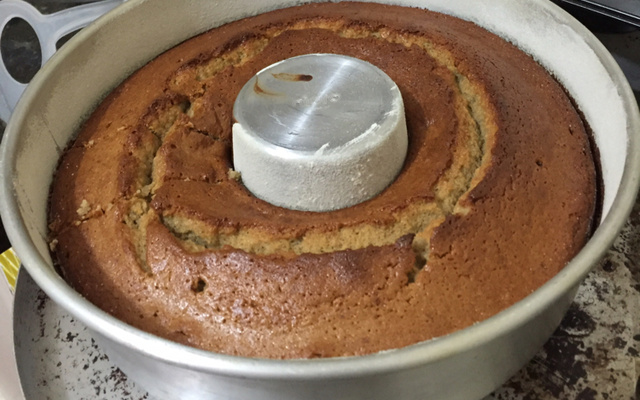 Bolo de banana sem glúten e sem lactose