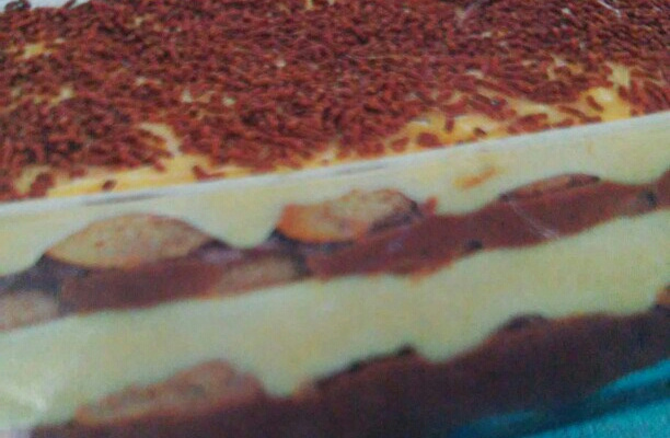 Pavê bicolor de brigadeiro