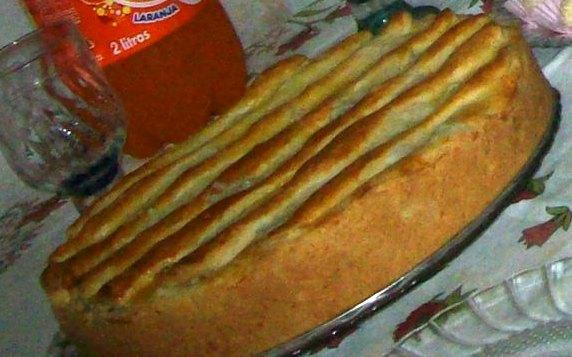 Torta de frango de massa semipodre