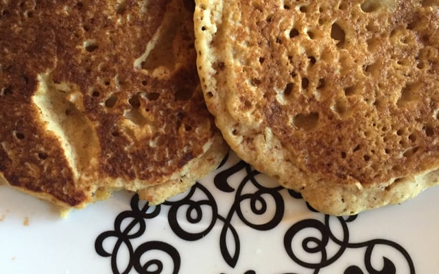 Panqueca america sem glúten e sem lactose com farinha de amendoim