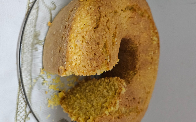 Bolo de flocão de milho