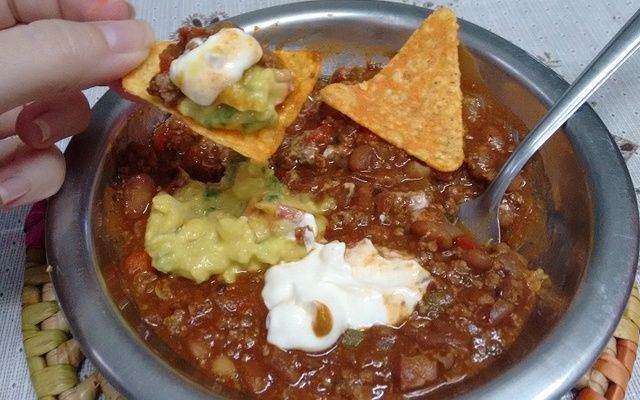 Chili Nachos