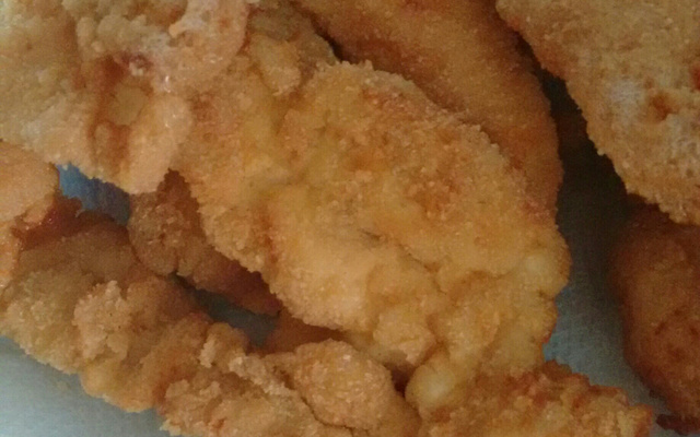 Filé de peito de frango à milanesa