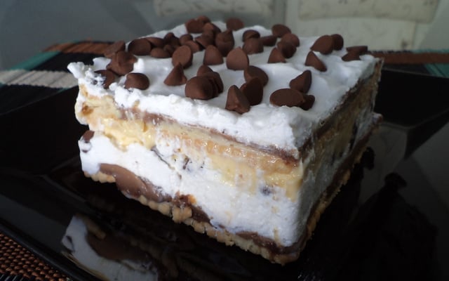 Sobremesa de chocolate e maracujá