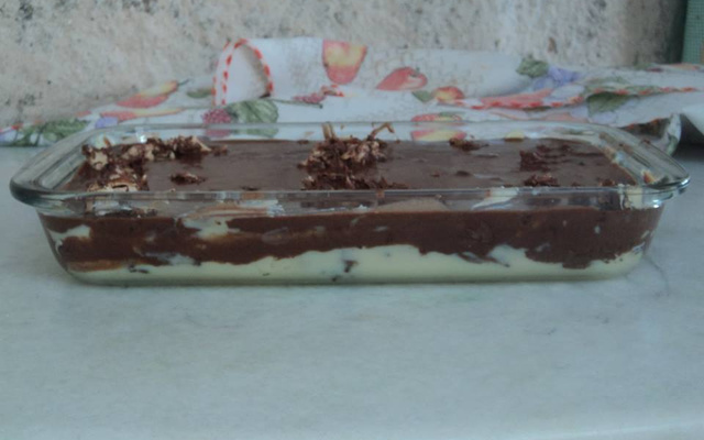 Pavê de ouro branco e bis