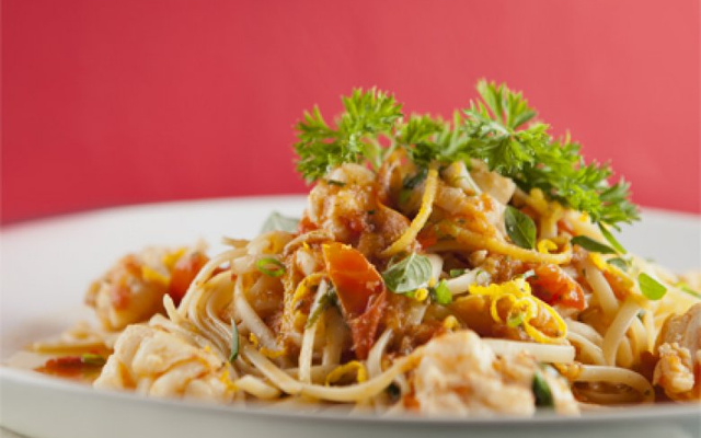 Linguini com lagosta