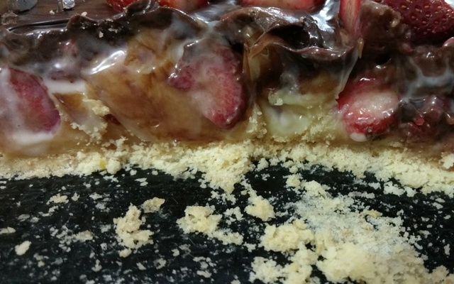 Torta trufada de morango