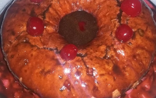 Bolo fácil de cerejas