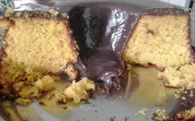 Bolo de Cenoura com brigadeiro da Celeste