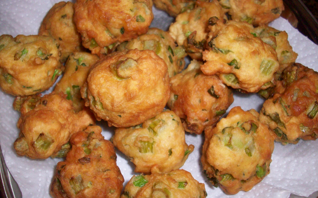 Bolinhos de talos, folhas ou cascas