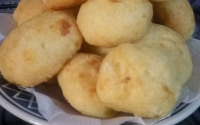 Pão de queijo com polvilho doce