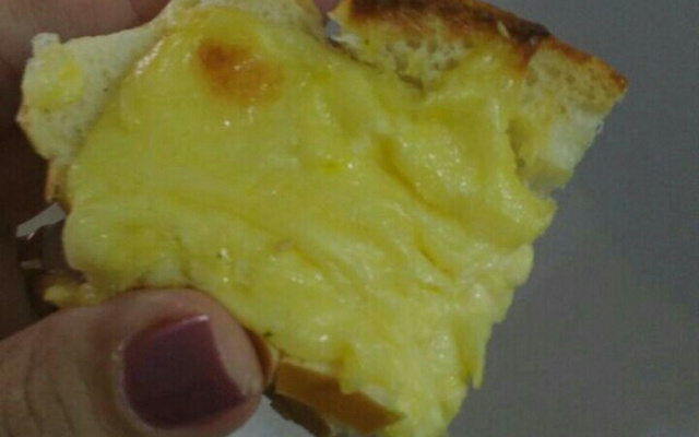 Pão de alho caseiro