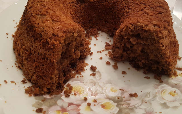 Bolo de banana com aveia