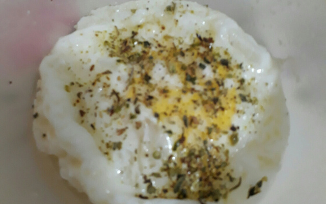 Ovo frito no microondas