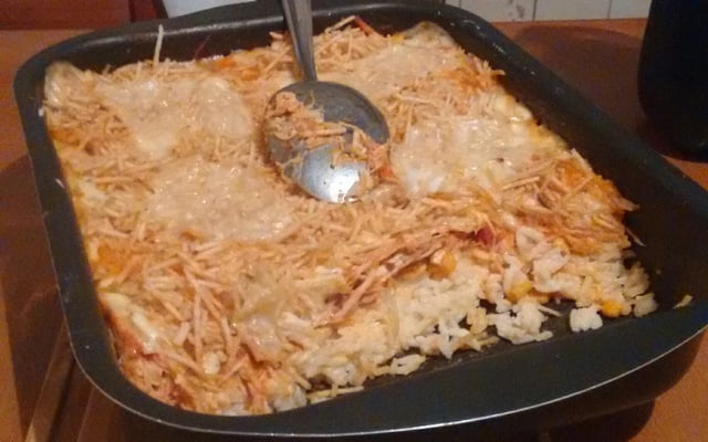Arroz de forno com frango e requeijão