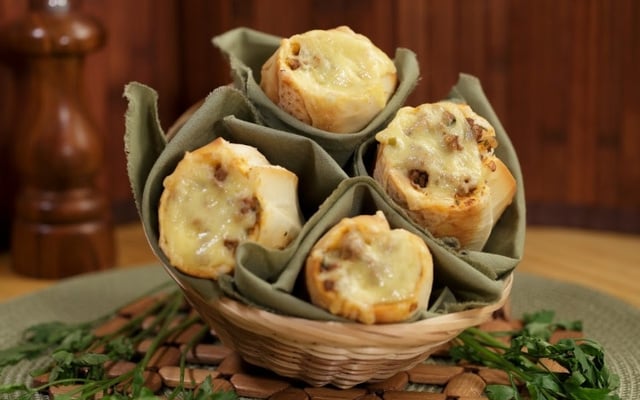 Buraco quente (sanduíche de carne moída)