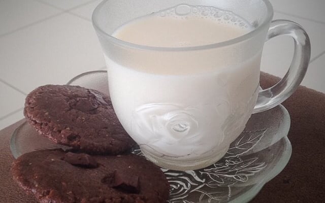 Cookie de chocolate meio amargo e aveia