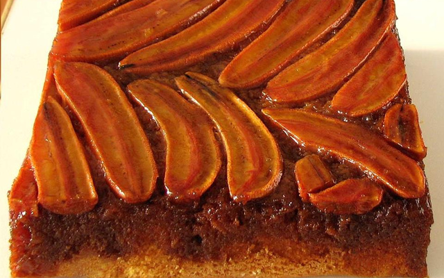 Bolo Caramelado de banana